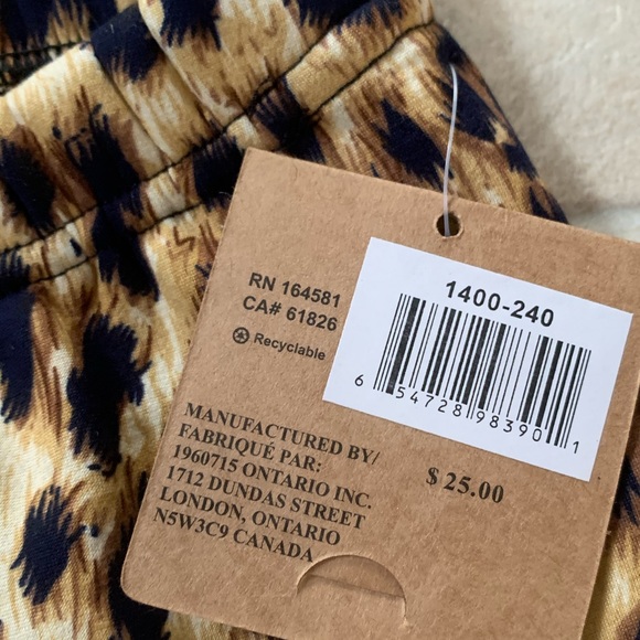 Leopard Print NWT leggings M/L - Picture 4 of 6